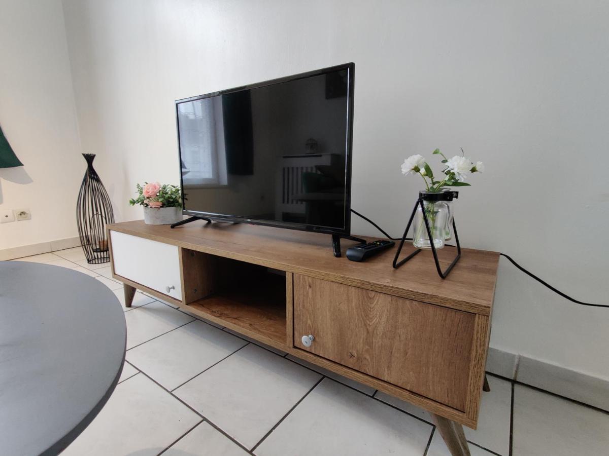 Entier Proche Tribunaux Apartment *